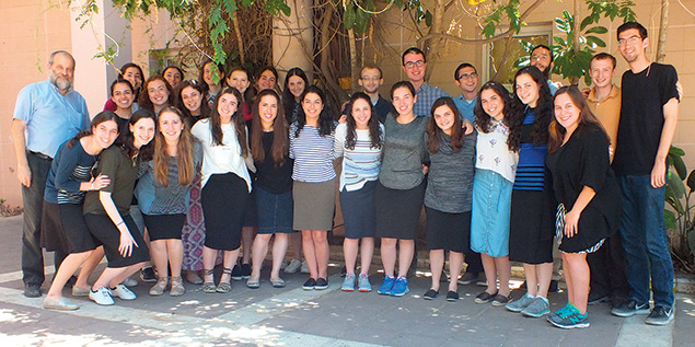 The whole group of 2017 Summer Science Research Interns at Bar-Ilan University, with the program director, Dr. Ari Zivotofsky, on the far left.