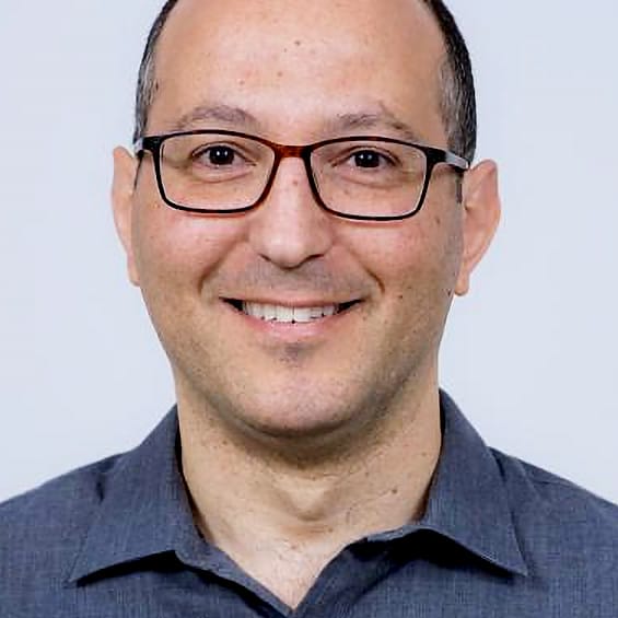 To Enjoy Social Contact, Choice Matters